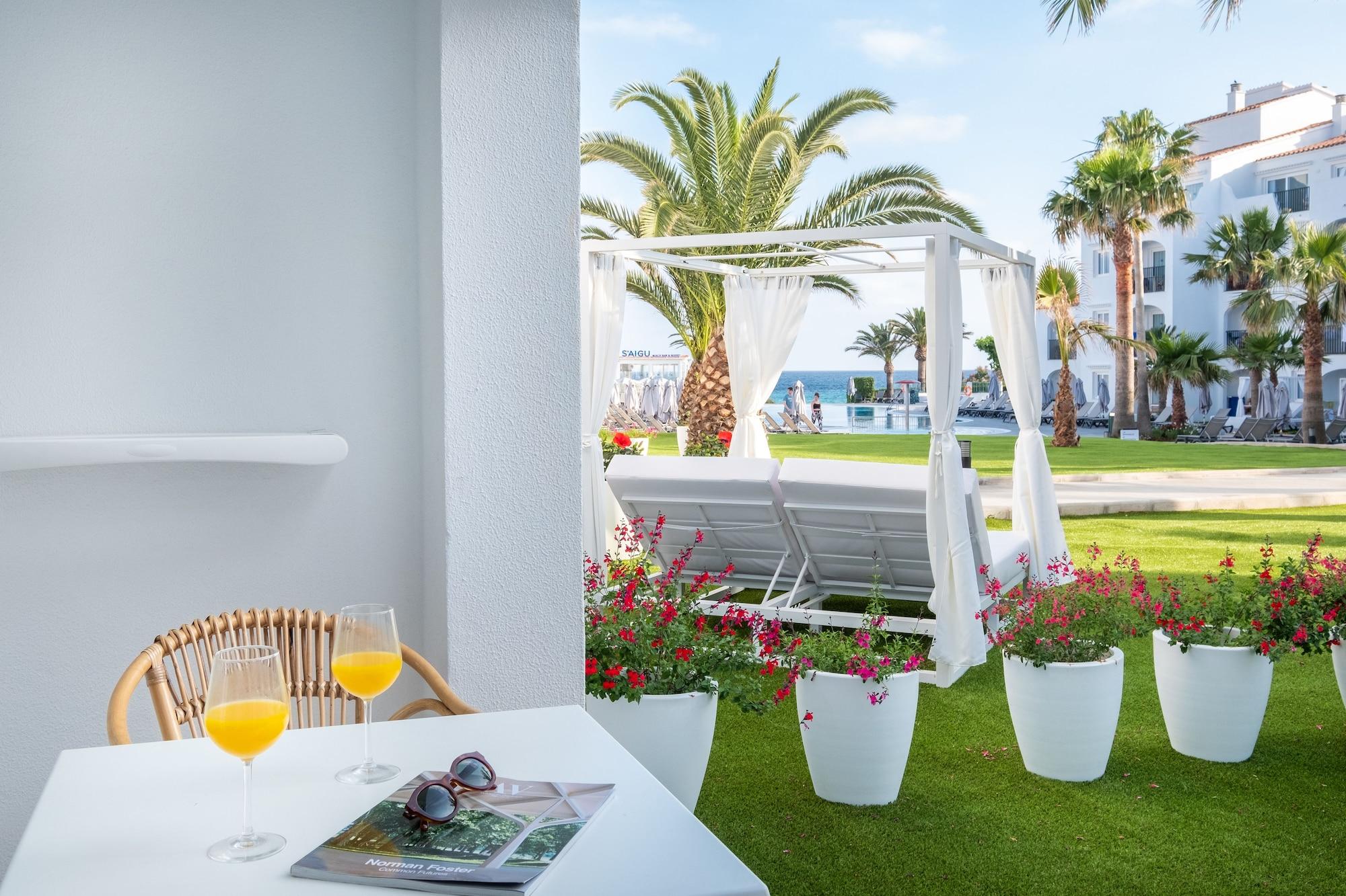 Fergus Style Carema Beach Cala en Bosch Ngoại thất bức ảnh