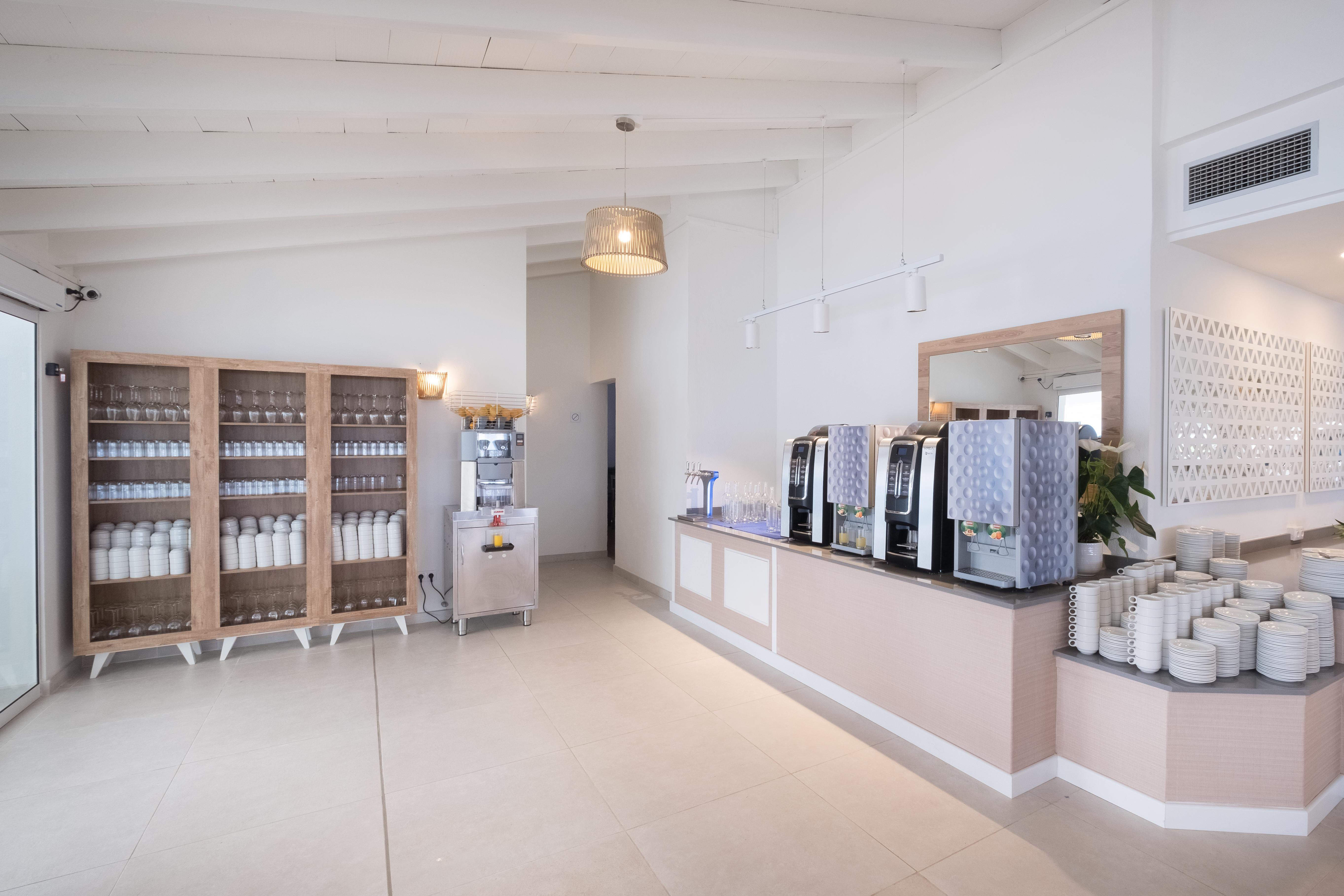 Fergus Style Carema Beach Cala en Bosch Ngoại thất bức ảnh